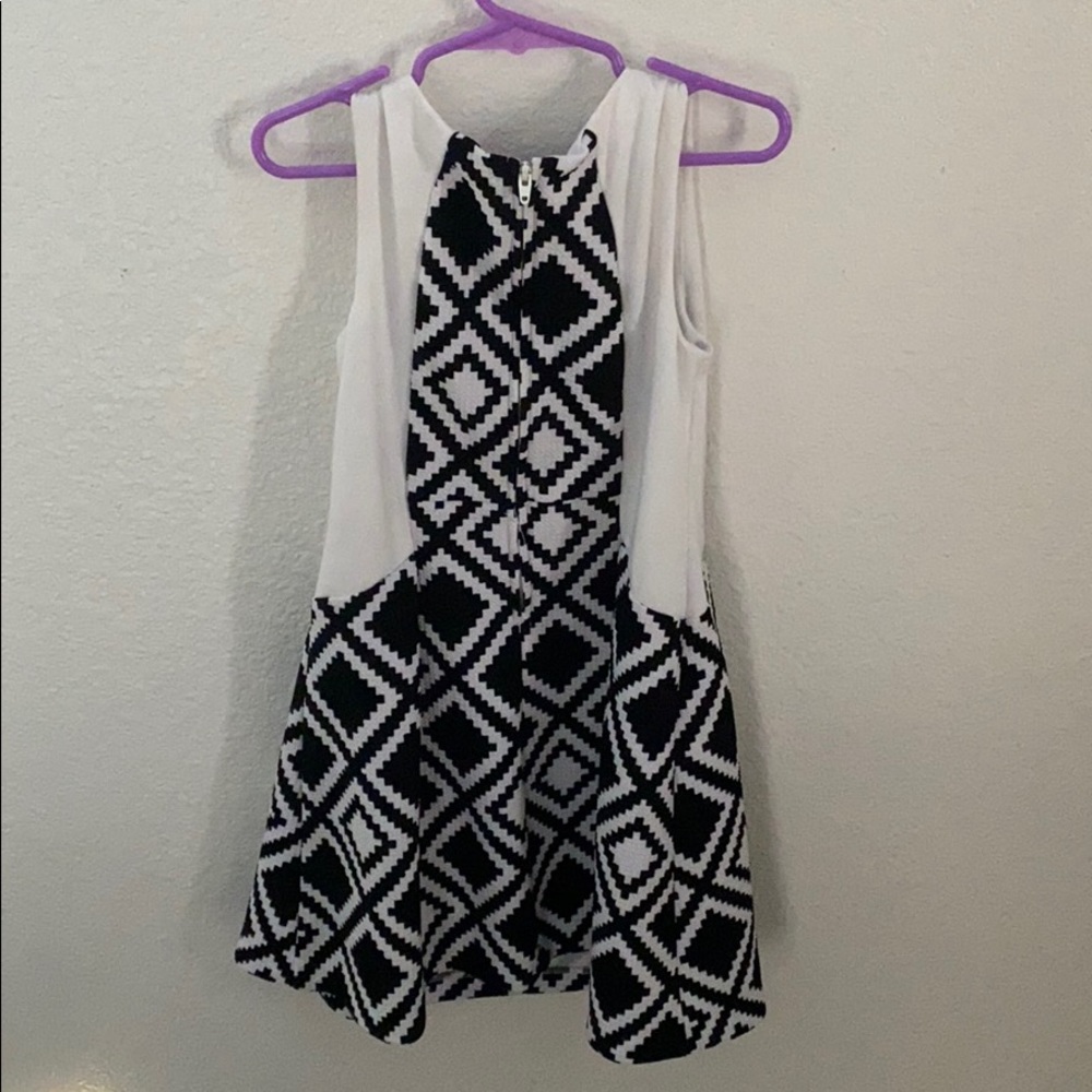Girls Black & White Dress - Picture 5 of 5